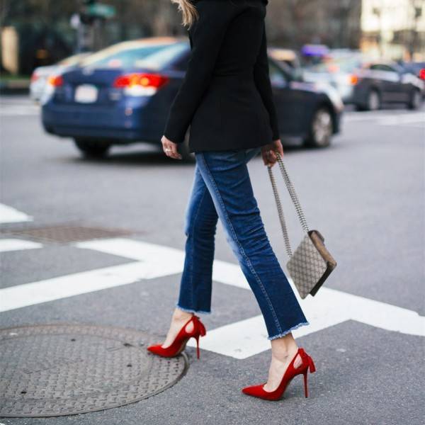 15 примеров с чем носить чёрные женские кроссовки
