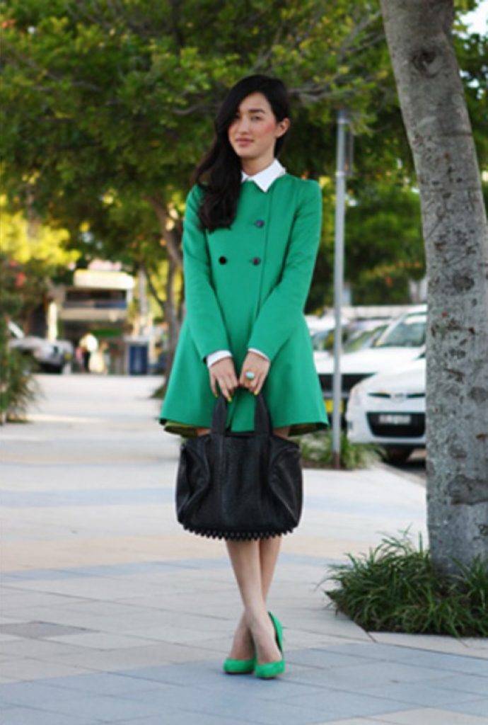 С чем носить зеленое пальто болотного, фисташкового, изумрудного оттенка – лучшие идеи с фото