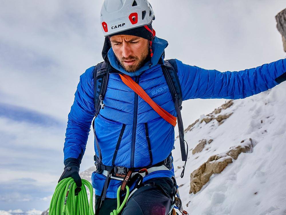 Куртка для занятий альпинизмом