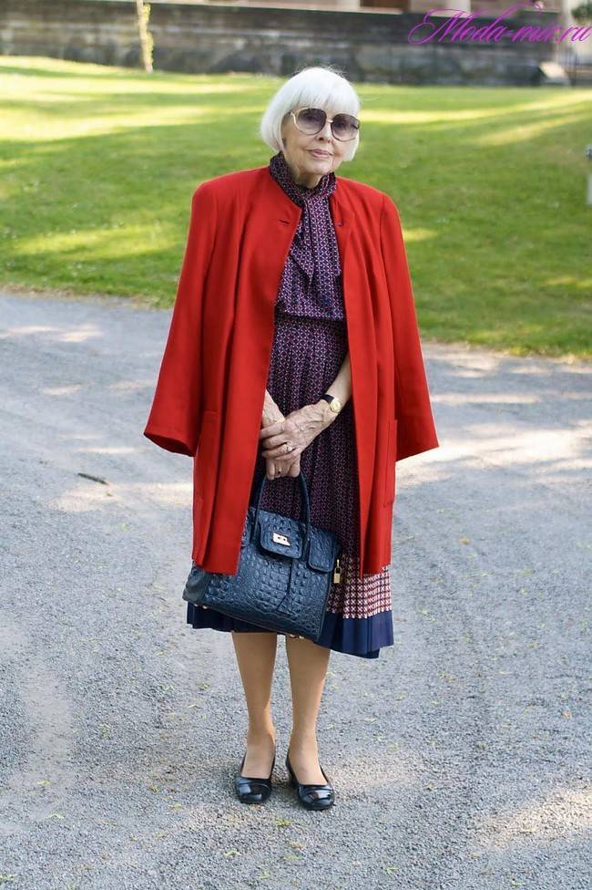Что носить женщинам после 60 лет? стиль на все времена (50 фото)