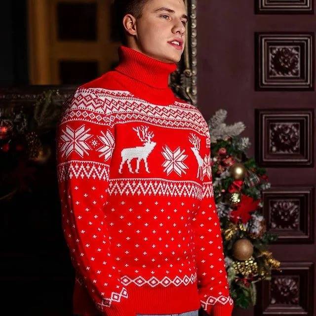 Теплый вязаный свитер с оленями мужской