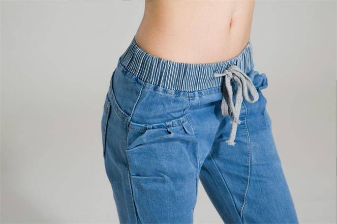 Способы растягивания джинсов, полезные рекомендации