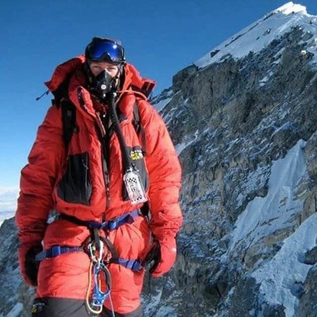 Куртка альпиниста (17 фото): модели для альпинизма | season-mir.ru