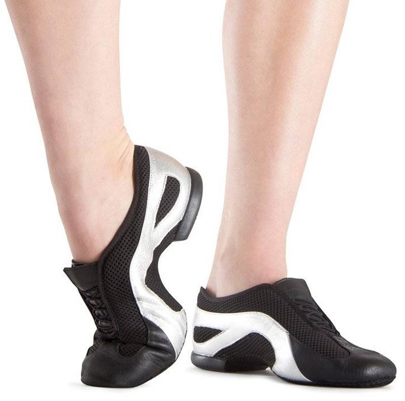 Как выбрать кроссовки для танцев