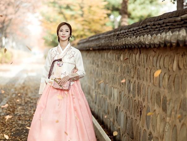 5 корейских модных блогеров, у которых можно взять уроки стиля прямо сейчас | world fashion channel
