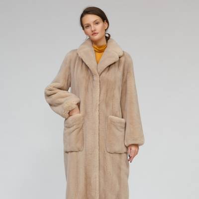 Женское пальто с норкой 2021-2022: фото, модели с норковым капюшоном