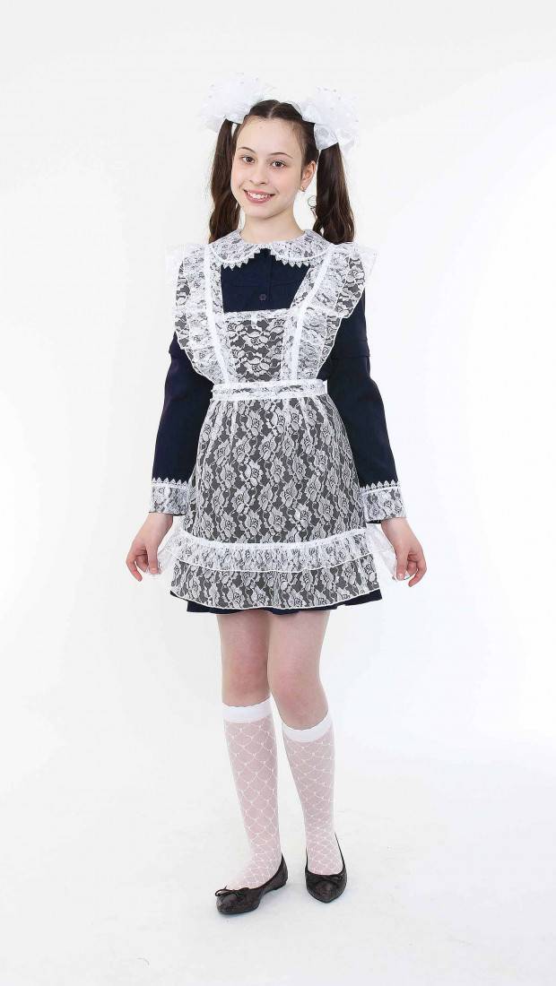 Школьное платье с фартуком: современные модели с фото и видео