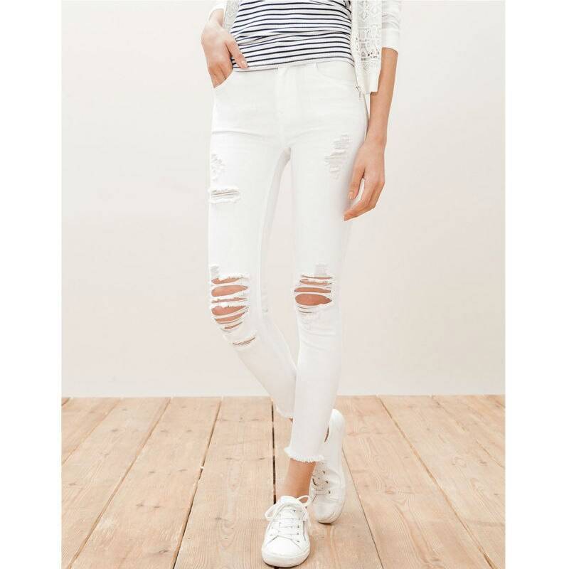 С чем носить белые джинсы? как выбрать «свой» фасон?