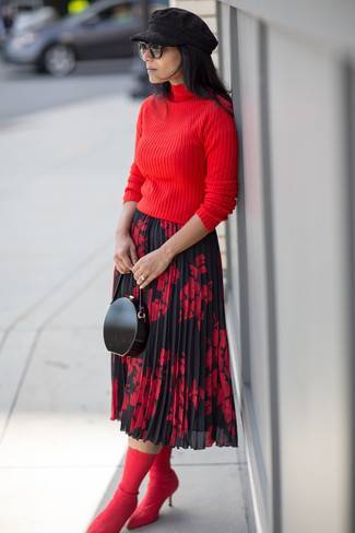 Женские красные кеды – с чем носить и как создать стильный образ?
