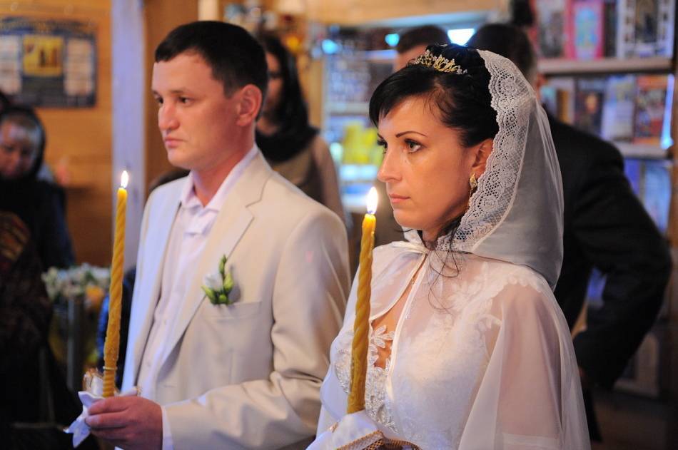 Платье для венчания в церкви: правила выбора подвенечного платья, фото