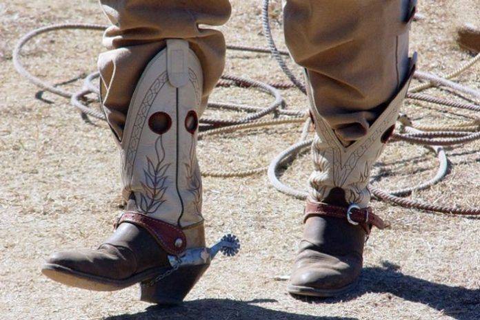 Ковбойские сапоги (64 фото) — мужские американские сапоги ковбоя, кто носит и как называются, казаки со шпорами