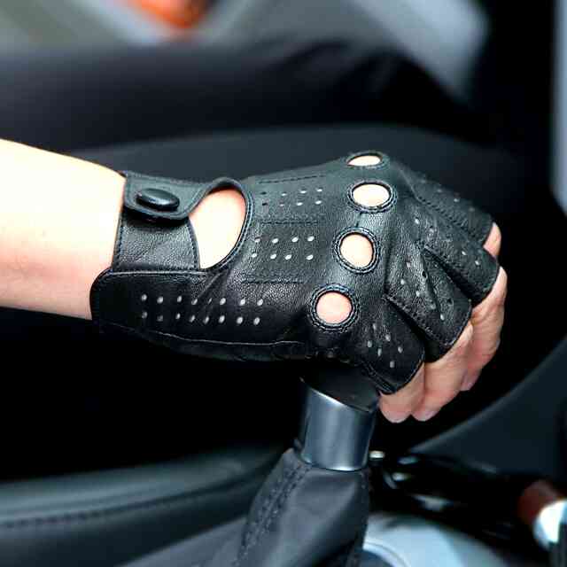 Автомобильные перчатки: мужские и женские модели для вождения автомобиля, виды водительских перчаток для автомобилистов