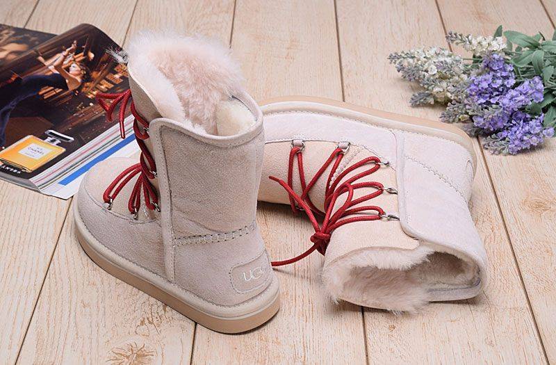 С чем носить ботинки на шнуровке – модные советы рекомендации