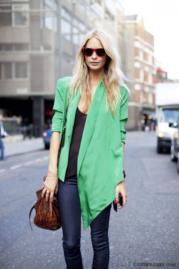 Зеленая рубашка: модные модели и с чем ее носить?