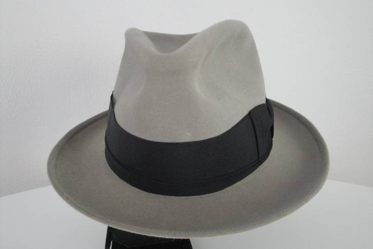 Шляпа федора: особенности фасона и стильные модели с фото, с чем носить