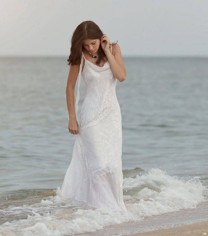 Легкие свадебные платья (58 фото): воздушное, кружевное, для пляжа