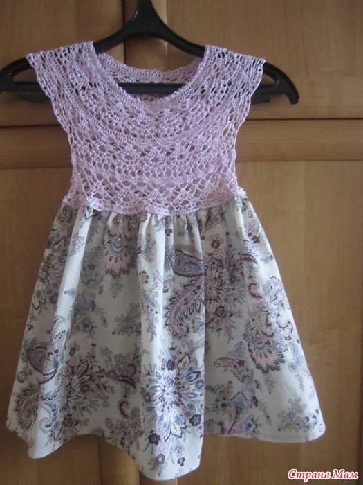 Красивые кокетки для платья крючок. комбинированное платье для девочки из трех цветов крючком. крестильное платье для малышки крючком