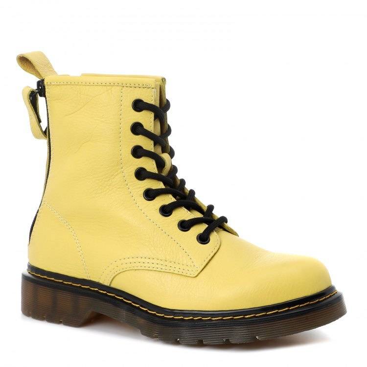 Желтые ботинки