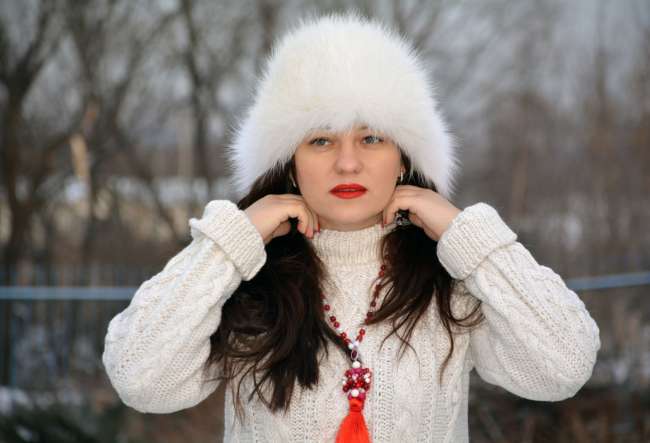 Красная шапка – стильный акессуар и модное дополнение образа