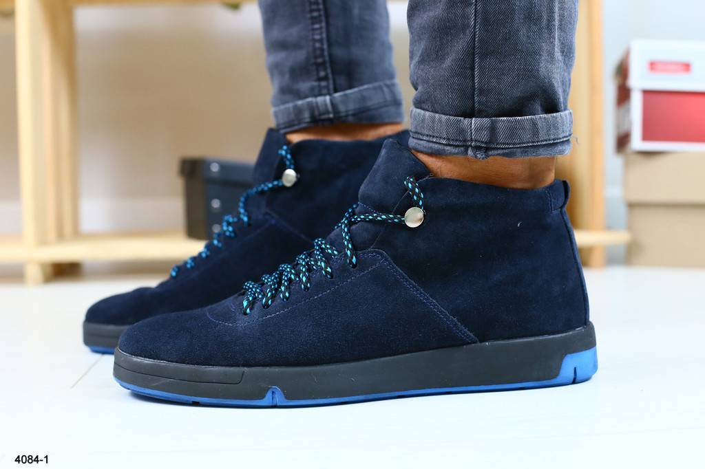 С чем носить синие туфли: правильные цветовые сочетания