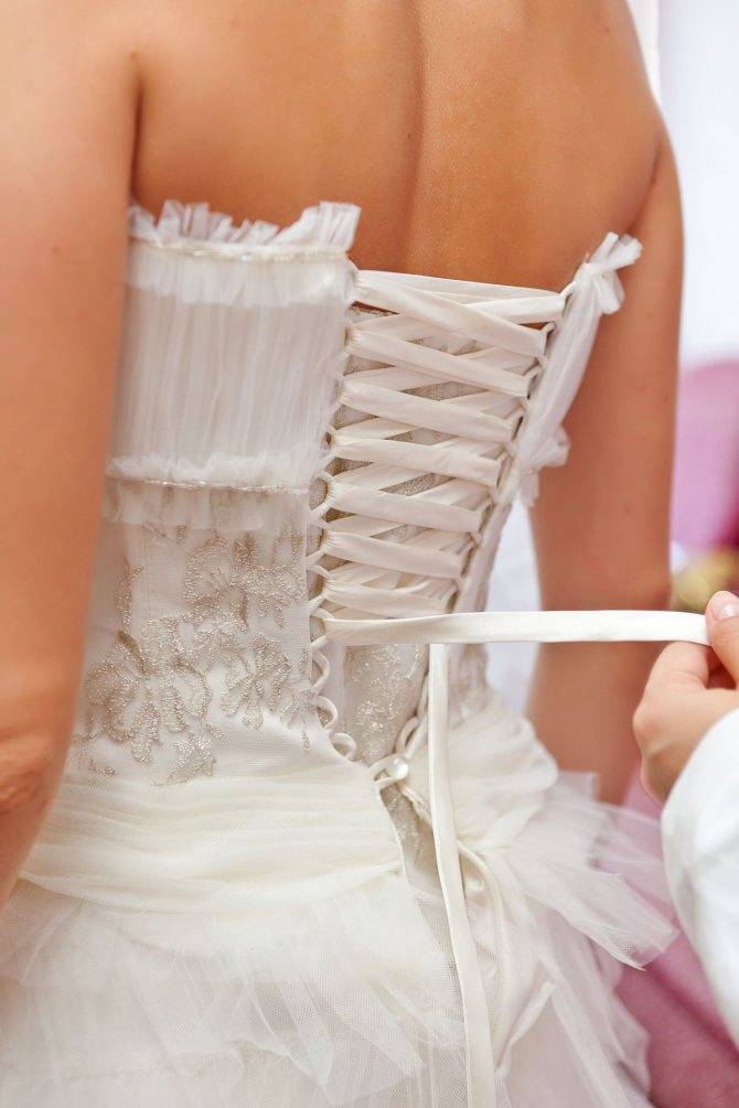 Как правильно шнуровать свадебное платье – советы, видео, фото