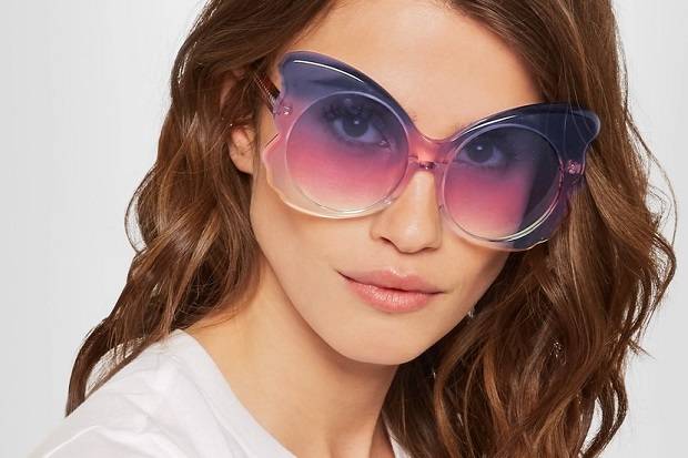 Стильные женские солнцезащитные очки