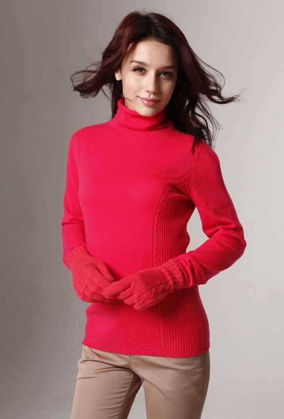 С чем носить красное пальто (оверсайз, с мехом, длинное) - фото