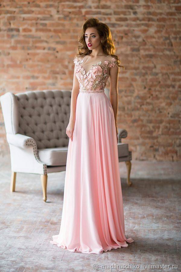 Розовое платье (76 фото): свадебные, вечерние, деловые, на выпускной, с чем носить, примеры орбазов