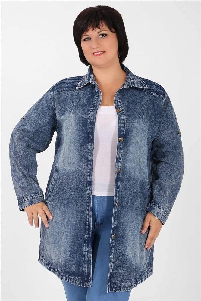 Топ 10  женских джинсовых курток больших размеров