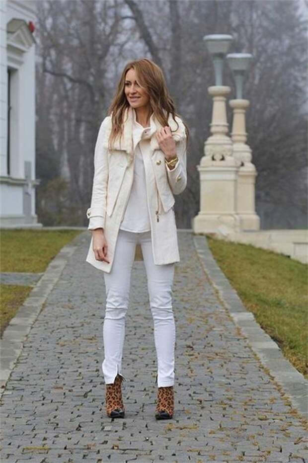 С чем носить белое пальто: особенности, виды и лучшие сочетания :: syl.ru