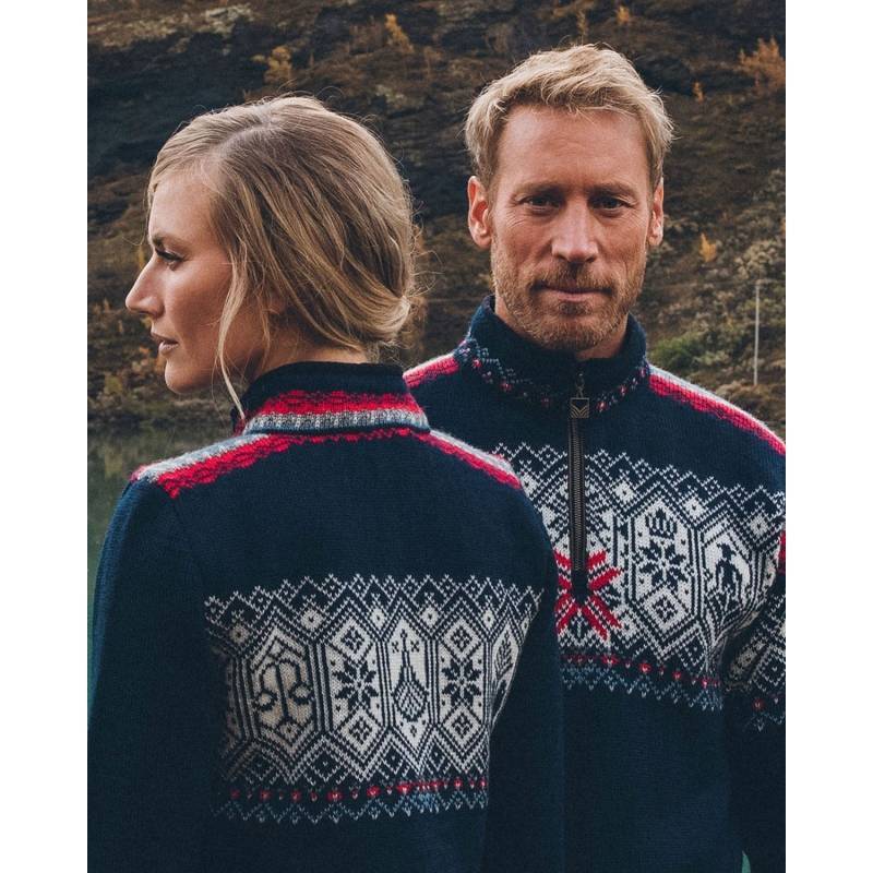 Норвежский свитер согреет в любую непогоду