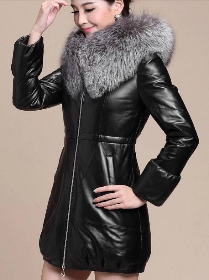 Кожаные куртки для женщин с натуральным мехом: тренды и фото