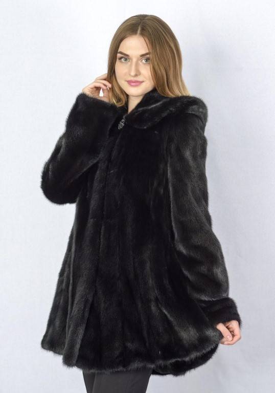 Пальто в форме трапеции: фото пальто в виде трапеции и с чем их носить