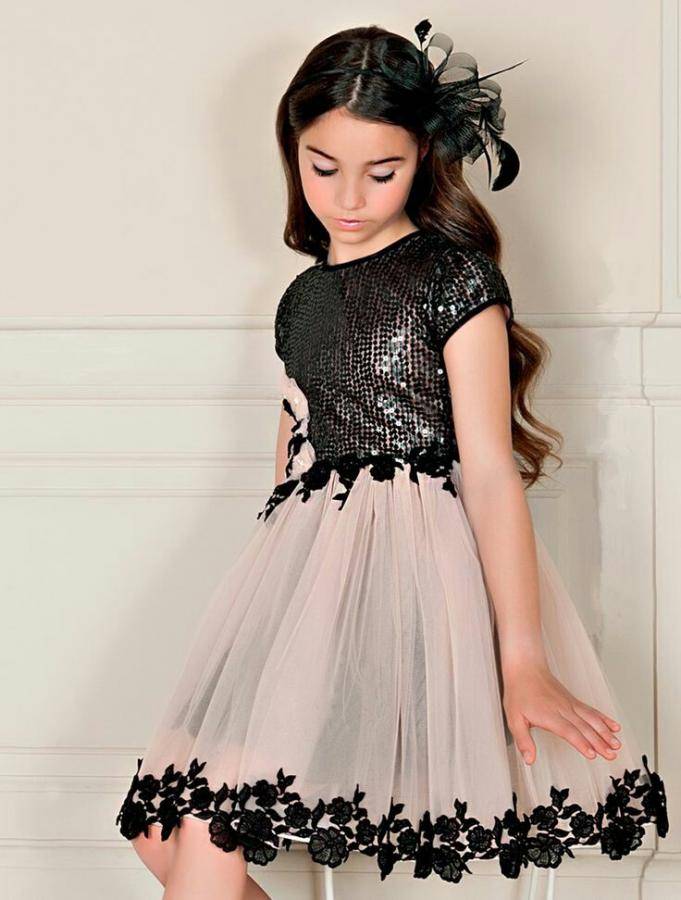 Красивые и модные платья для девочек 13-14 лет