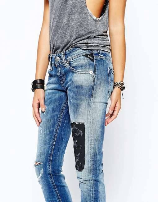 Джинсы с заплатками: актуальные модели и советы по созданию стильных образов. как можно вручную пришить заплатку на джинсы или локти?