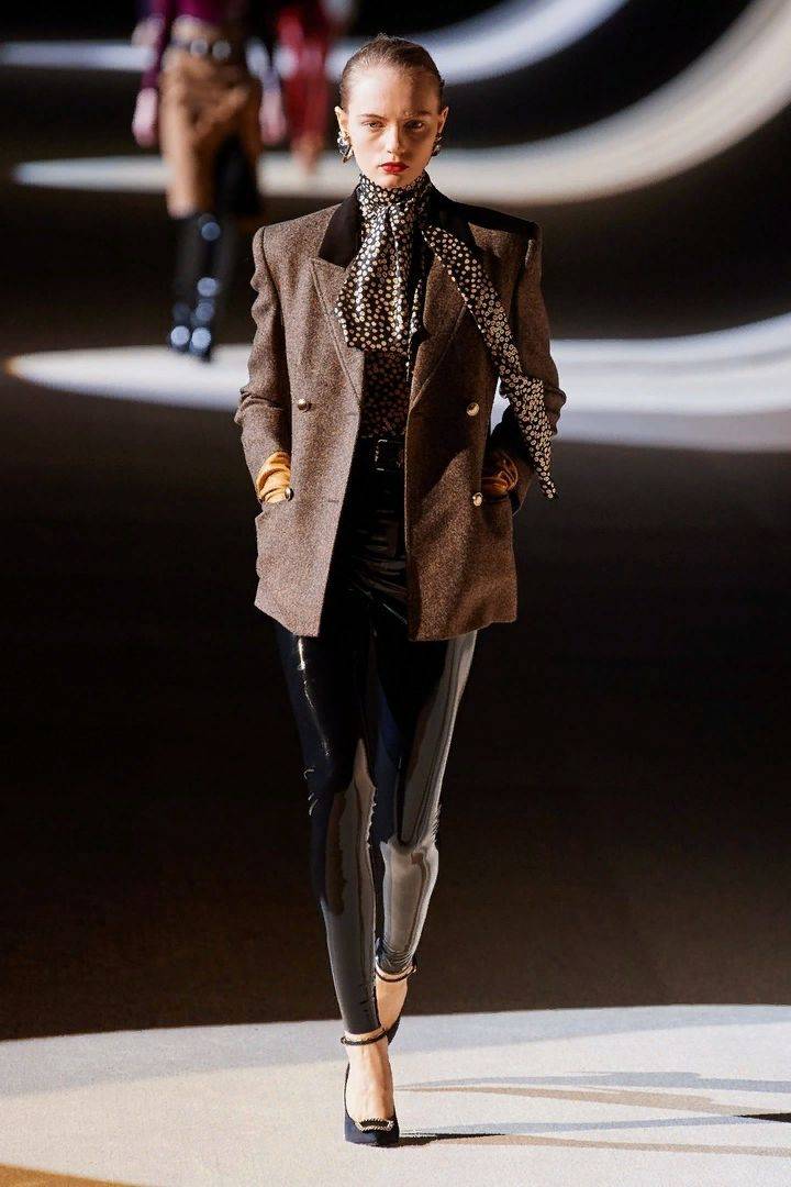 Haute couture: история недели высокой моды в цифрах | vogue russia
