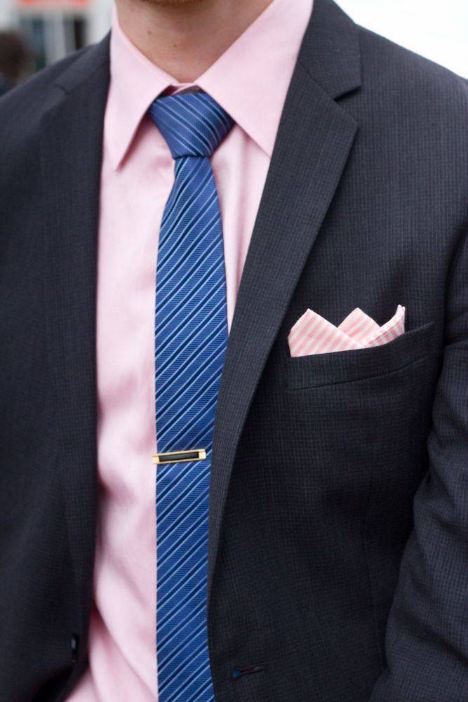 Как подобрать галстук к рубашке и костюму