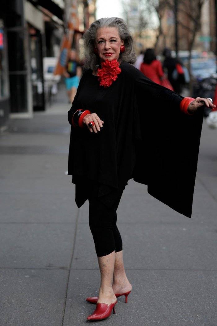 ? как одеваться женщине в 60 - 65 лет стильно: фото ⏰