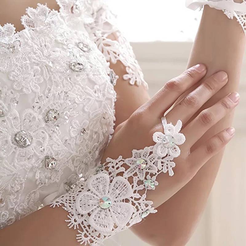 Как выбрать красивые свадебные перчатки