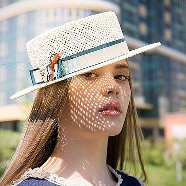 С чем носить шляпу канотье: идеи образов на лето 2020