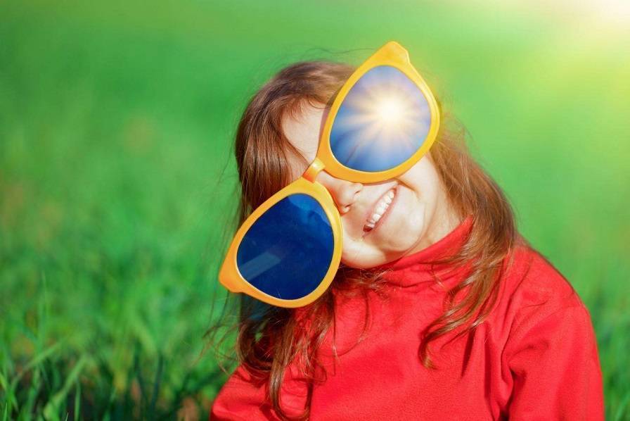 Солнцезащитные очки polaroid — для солнечной погоды женские и детские модели, сбережем от яркого солнца глаза наших детей