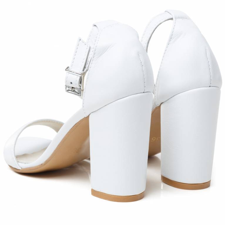Белые босоножки на каблуке (64 фото): на низком и на толстом каблуках | n-nu.ru