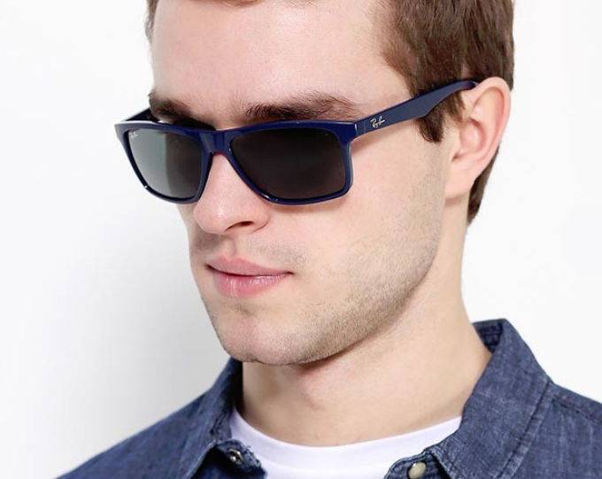 Мужские солнцезащитные очки: топ актуальных вариантов в 2021 году
