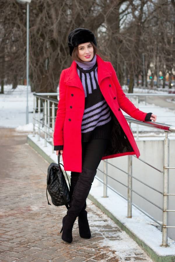 Красное женское пальто с меховыми карманами и воротником, оверсайз, с чем сочетать: с каким палантином, шарфом, платком, какой шапкой, сумкой? как купить красное женское пальто в ламода | lamoda и али
