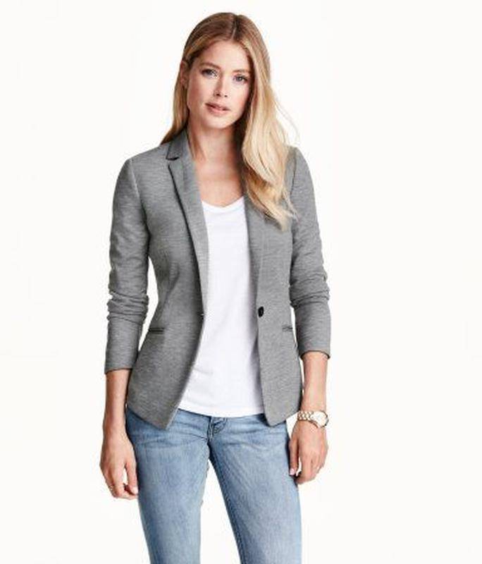 5 способов носить один и тот же серый пиджак