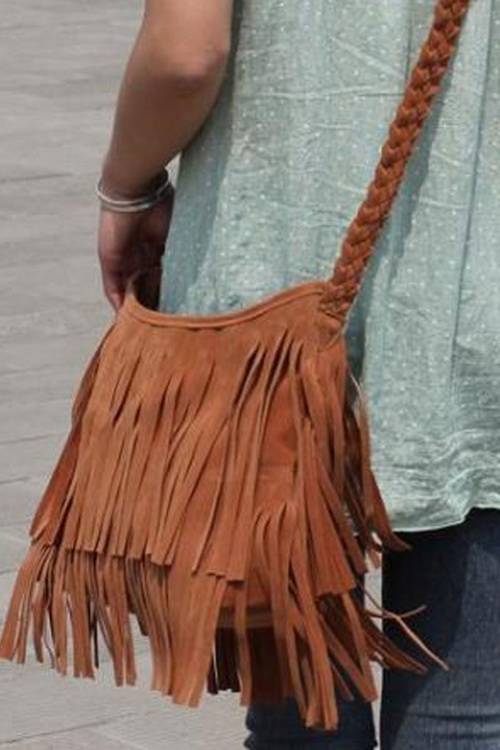 Невероятно модная сумка с бахромой (50+ фото)