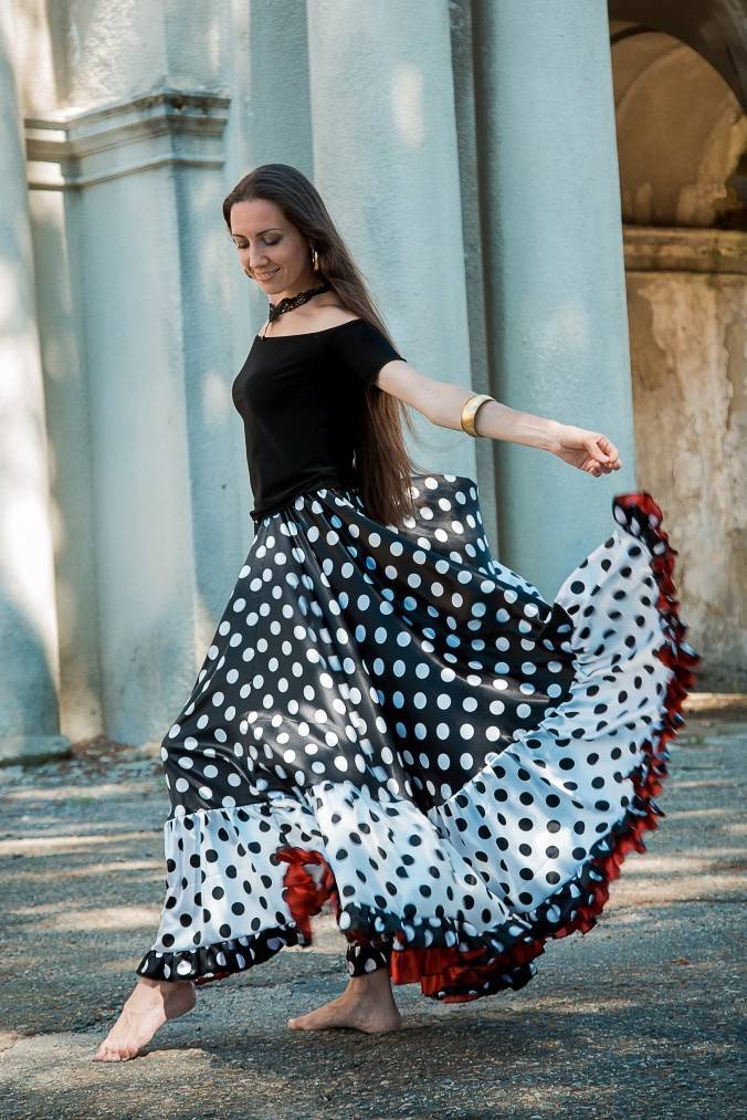 Цыганская юбка - как сшить за 5 минут кружевную одежду для танцев