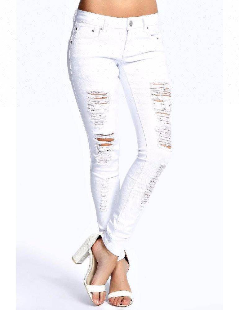С чем носить белые джинсы? советы и фото для модниц.