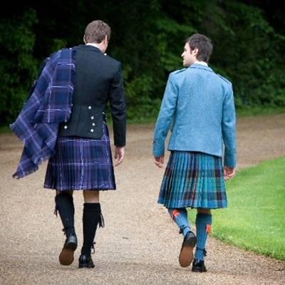 Юбка шотландка: с чем носить, выбор длины и фасона с фото