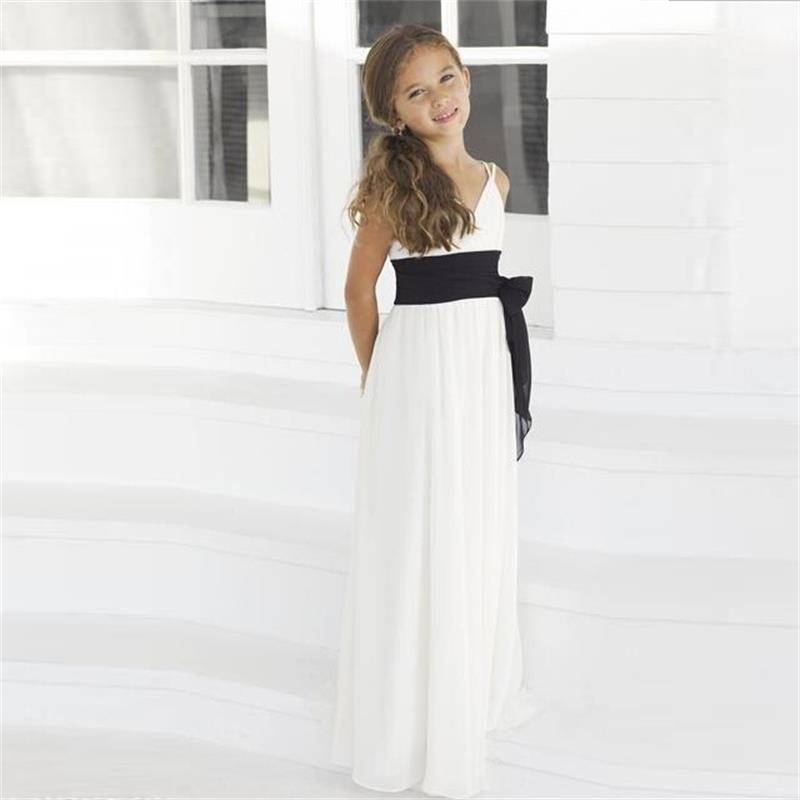 Мода для принцесс – красивые платья для девочек на свадьбу